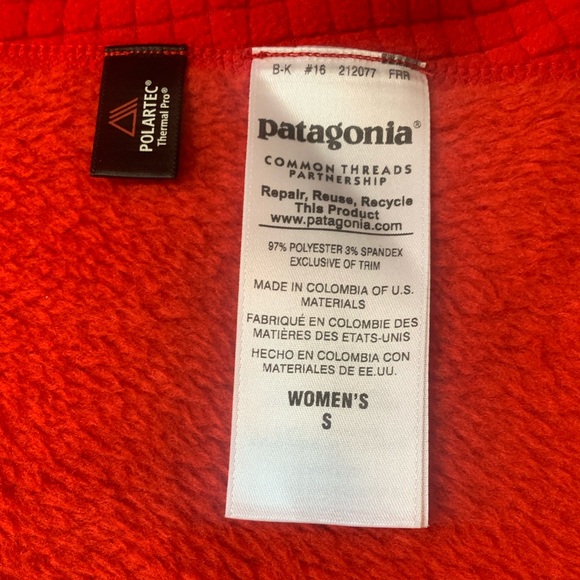 Patagonia R2 Red Fleece Jacket - Picture 13 of 16